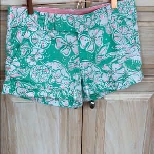 Lilly Pulitzer size 6 Barclays short green